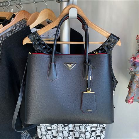 prada tote bag saffiano